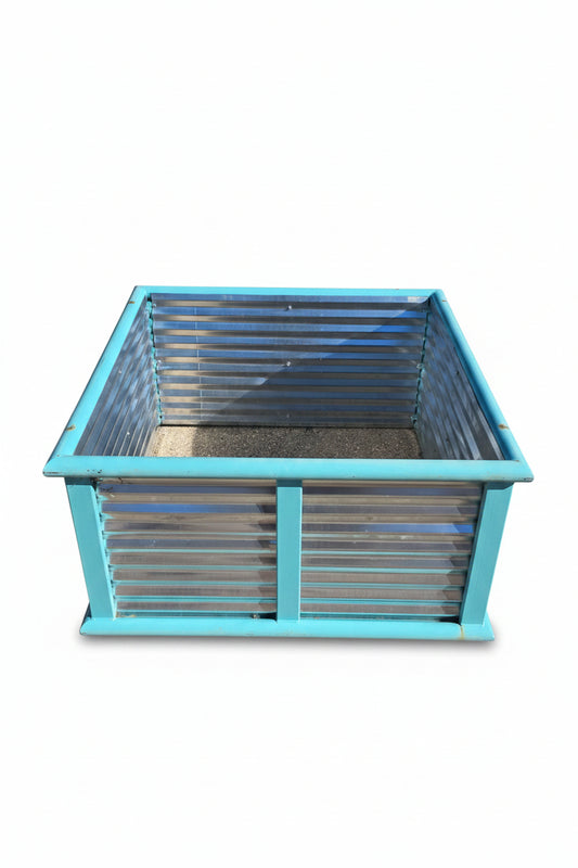 PTI Stock Yard-Planter Box 53inx53inx29in