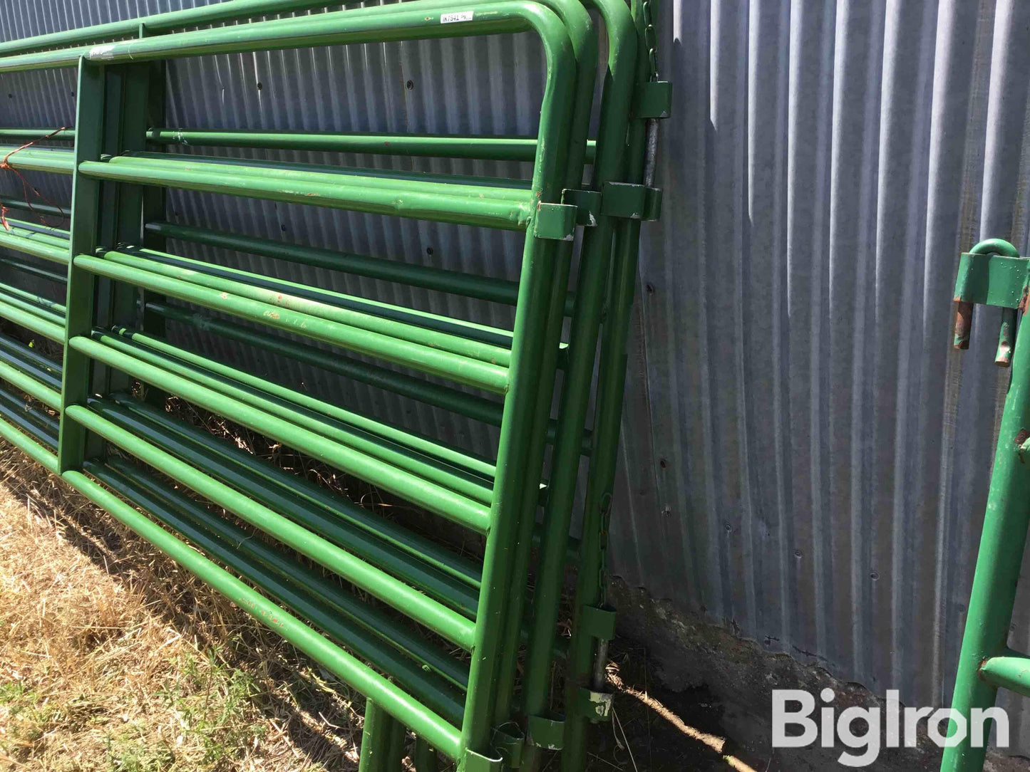 USED HW GREEN 12' PANEL